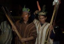 Nativos de la selva peruana se ofrecen de voluntarios para combatir al narcotráfico