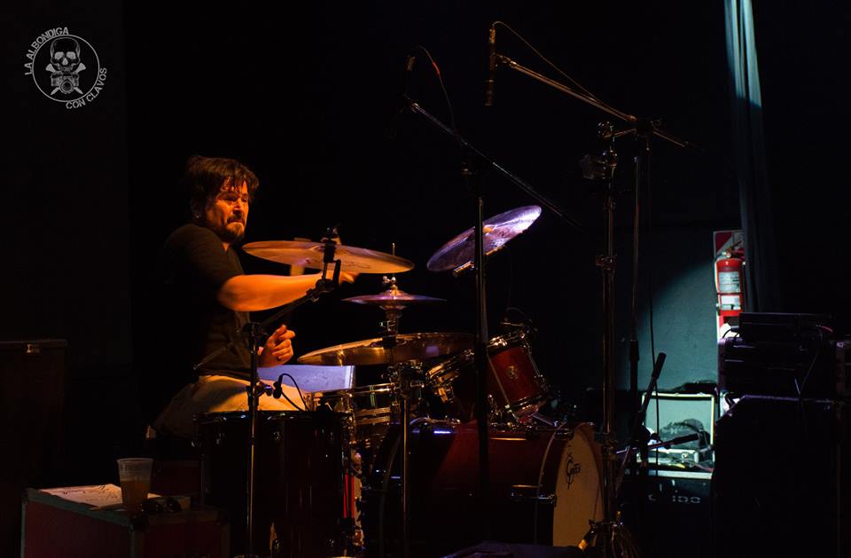 Juan Ledesma, el baterista de los Superuva.- Foto: Albóndiga con clavos
